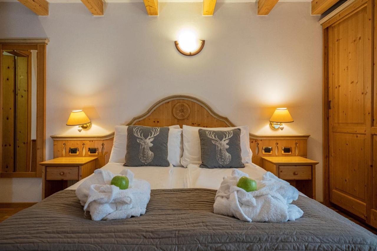 Hotel Soreghes Gran Chalet كامبيتيلو دي فاسا المظهر الخارجي الصورة